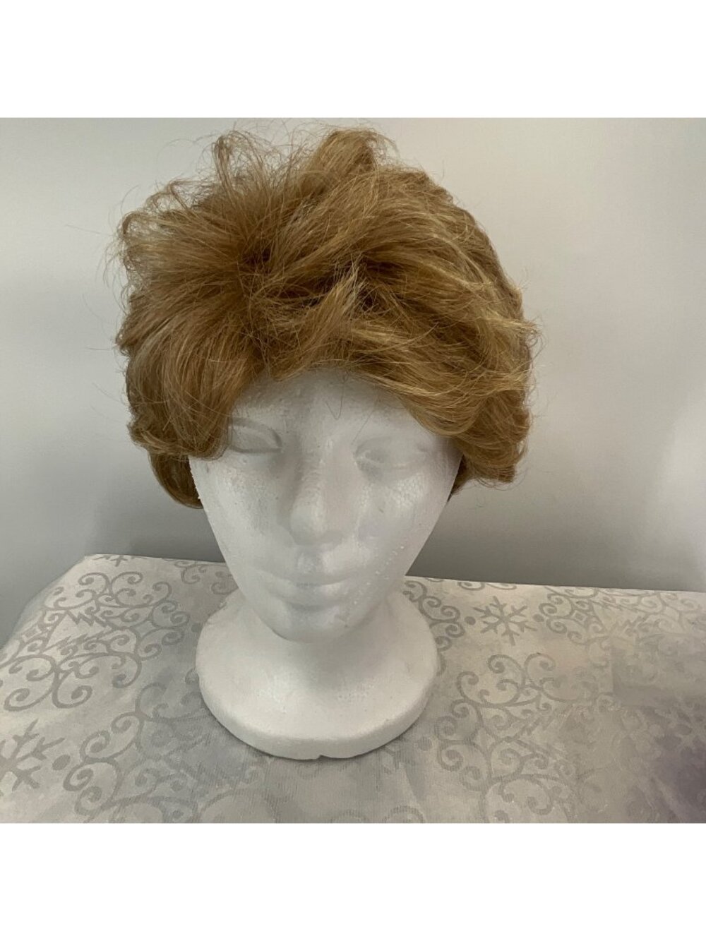 Paula Young Wig‎ Gentry II Honey Blond